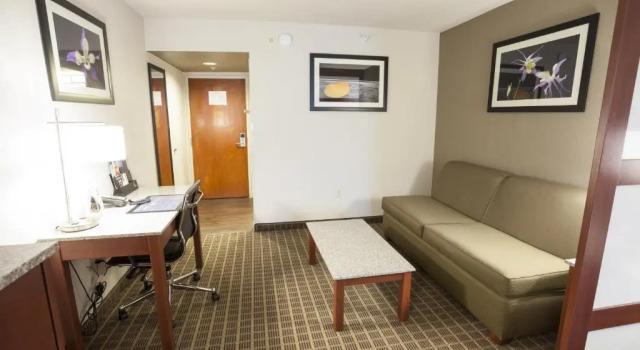 Номер Standard Best Western Plus Peak Vista Inn & Suites
