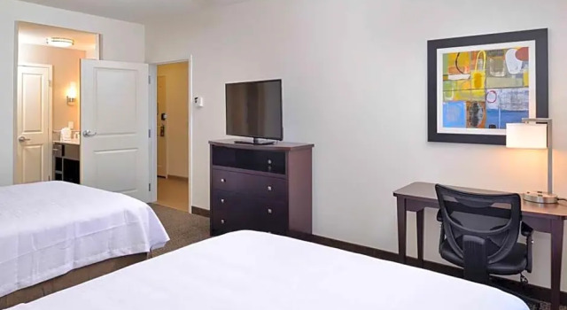 Четырёхместный люкс с 2 комнатами Homewood Columbia Laurel