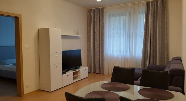 Apartment No. 48B Svahová 30