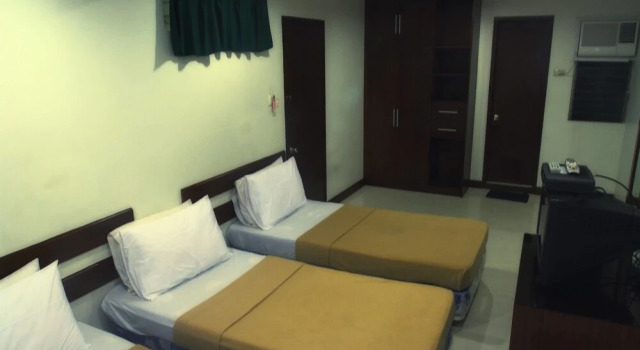 Ong Bun Pension House Bacolod, Забронировать Гостевой дом Отели в центре Баколод, в центре