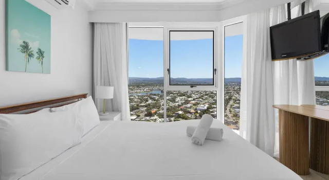 Апартаменты Superior Elysian Blue 3BR Burleigh Heads Escape