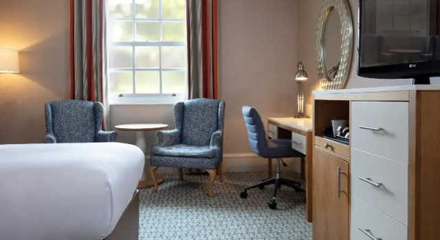 Двухместный номер Classic с балконом Oulton Hall Hotel, Spa & Golf Resort