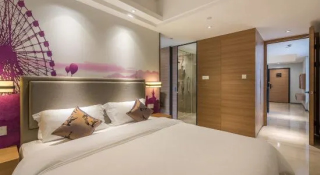 Двухместный люкс c 1 комнатой Zhongkai Huafu Holiday Hotel