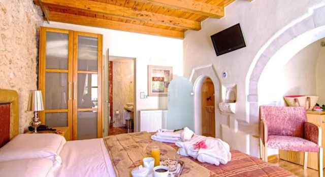 Полулюкс Bellagio Luxury Boutique Hotel
