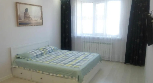 Apartment Beside Ibis Hotel