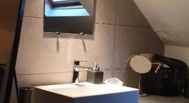 Charmant studio avec grande baignoire