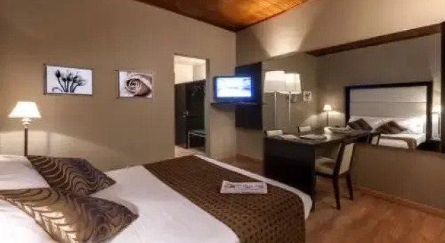Othon Flat Bienal First Class, Забронировать Отель Отели Сан-Пауло с бассейном, рядом с Museum of Contemporary Art MAC, Бассейн