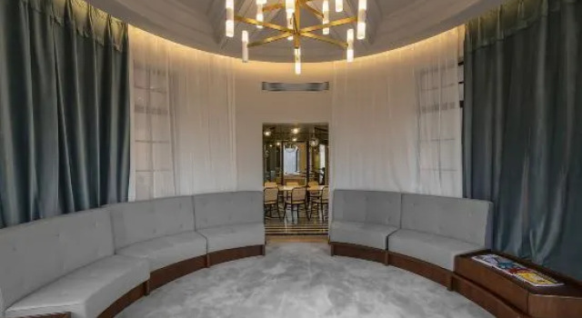 Двухместный люкс Deluxe ZHotel The Somekh Building