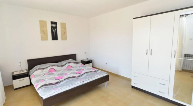 Апартаменты с 3 комнатами Apartment Gey 671