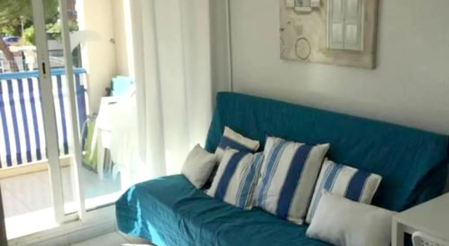 Apartment with 2 Bedrooms in Le Lavandou, with Shared Pool, Enclosed Garden And Wifi - 350 M From the Beach