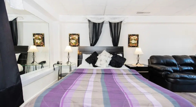 Номер Deluxe Niagara Parkway Court Motel