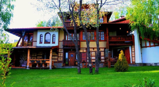 Апартаменты Apartments Carevo Polje