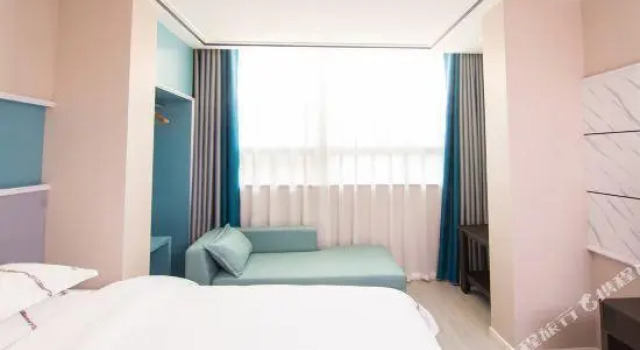 Двухместный номер Standard Tiancheng Holiday Hotel (Nanchong Renmin Garden)