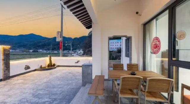Yueke Village Country Inn, Prenota Hotel Hotel a Anhui con parcheggio, Parcheggio