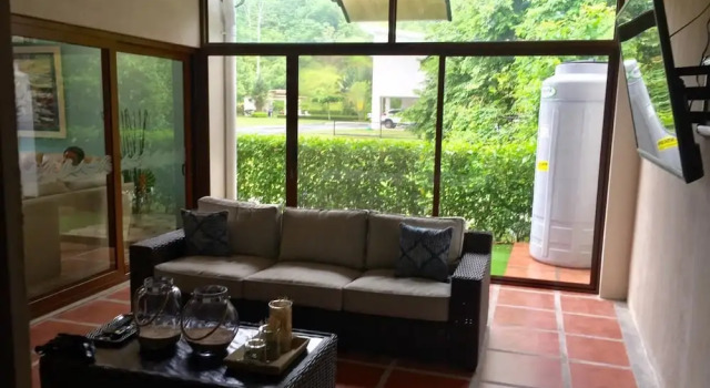 Коттедж Lujosa Villa Familiar Cerca del Oceano