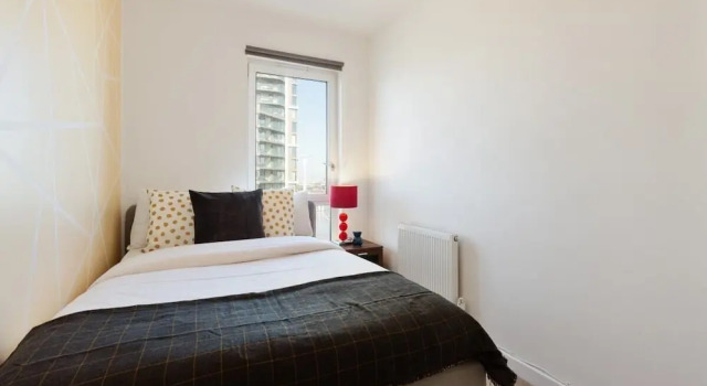 Amazing 2 Bed Apt W/balcony nr O2 Arena and Excel