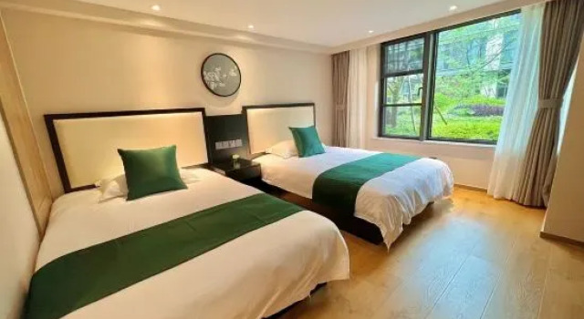 Семейный люкс Zhujiajian Chun Yu Autumn House Loft holiday apartment(near the mount Putuo)