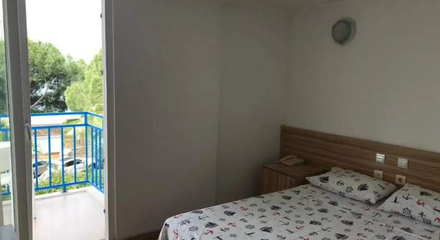 Номер Economy Hotel Status