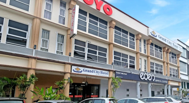 OYO 546 Grand City Hotel, Rezervovat Hotel Hotely v Kuantan s parkováním, Parkování