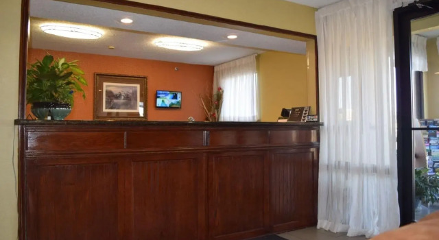 American Inn & Suites West Memphis I-40/I-55, Boek Hotel Hotels in Missouri met zwembad, Zwembad