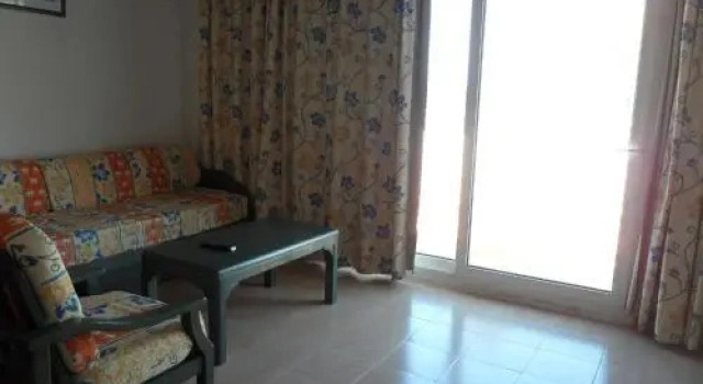Apartamentos Marivent by MHR