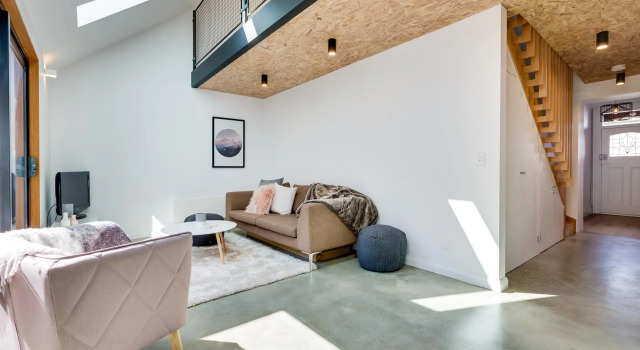 White Room Apartments