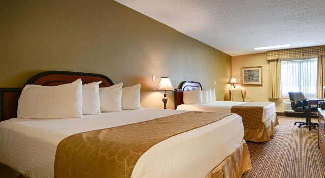 Люкс с 2 комнатами Best Western Shelbyville Lodge