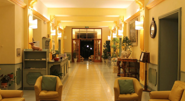Hotel Croce di Savoia, Book Hotel Reggello Valdarno