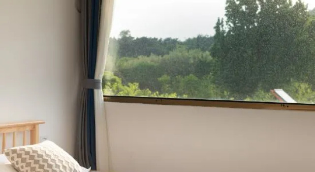 Люкс Floral Hotel· Guanshan Wuyin Hotel (Yanqi Lake Hongluo Temple)