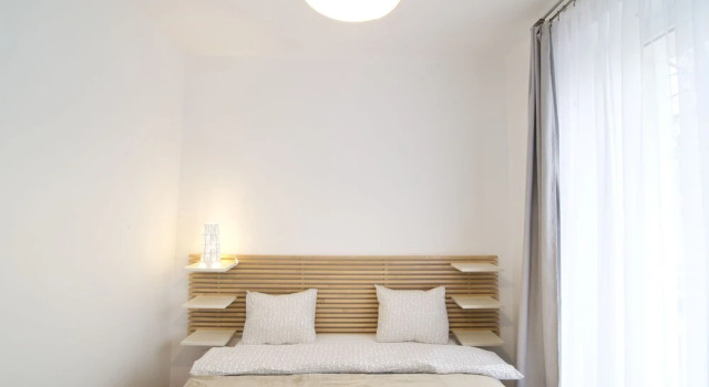 Goodnight Warsaw Apartments Dubois 8