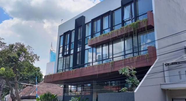 Andara Home Setiabudi, Забронировать Отель Сетиабуди Джакарта, рядом с Парк Таман Суропати