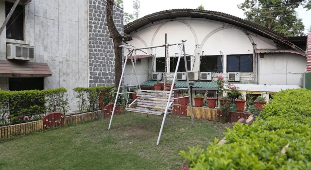 OYO 4828 Osho Resorts Deluxe, Rezerwuj Hotel Hotele w Uttarakhand z basenem, Basen