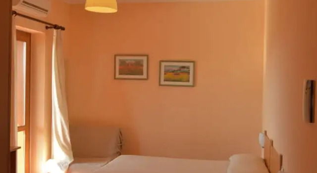 Standard Dreier Zimmer mit Balkon Larus Hotel