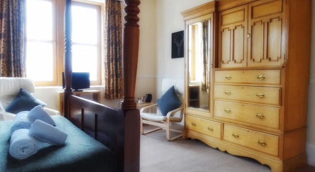 Семейный номер Standard с красивым видом из окна Kilchoan Hotel
