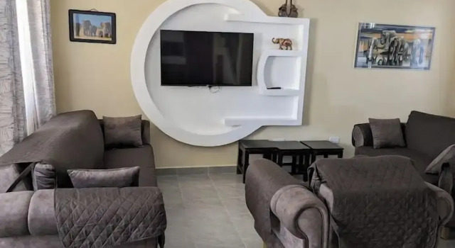 Апартаменты Deluxe Lux Suites Sunset Delight Holiday Homes