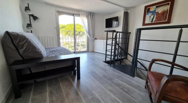 Le 44 Avec Balcon Vue Mer, Rezerwuj Hotel Hotele w Camargue z parkingiem, Parking