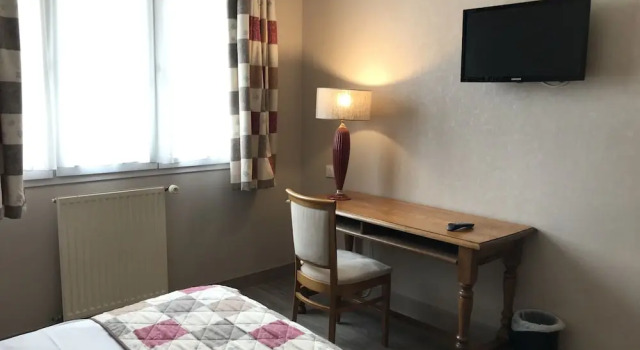 Номер Comfort Logis Hôtel & Restaurant La Villa des Houx