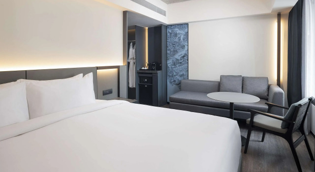 Номер Deluxe Radisson Hotel Don Mueang Bangkok