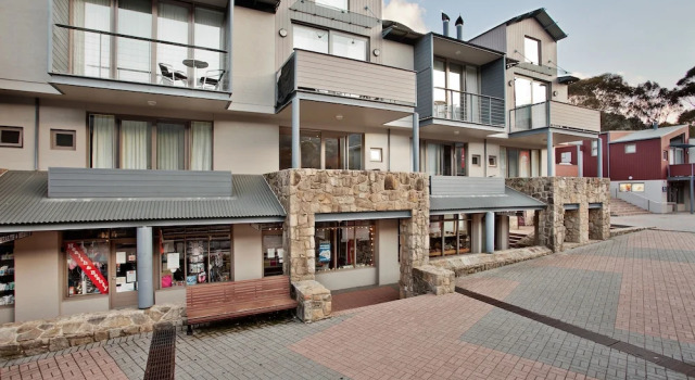 Nanook Thredbo Squatters Run, Забронировать Отель Бизнес-отели Тредбо, рядом с Лыжный подъёмник Cruiser Quad Chair, 4* 5*