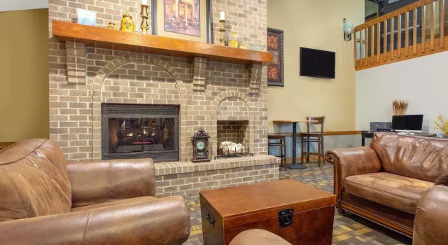 Americinn West Salem, Book Hotel West Salem Wisconsin