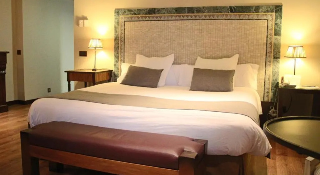 Двухместный номер Superior Roc Blanc Hotel & Spa