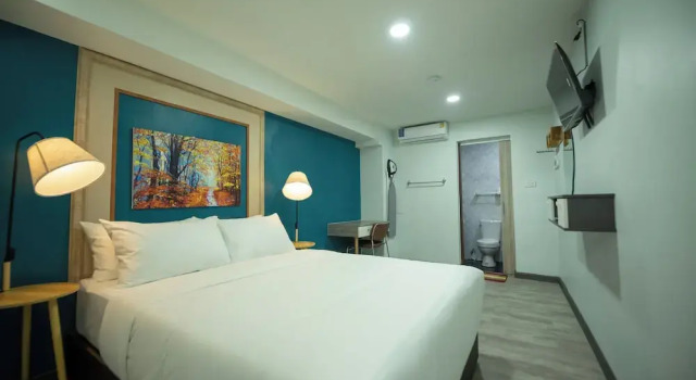 Апартаменты Deluxe SkyLink Homes - Pattunaam - Airport Link & BTS Chidlom