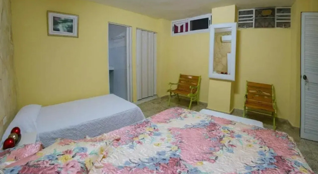 Casa Sandra Y Mariela, Забронировать Отель Гавана Гавана, рядом с Старая площадь
