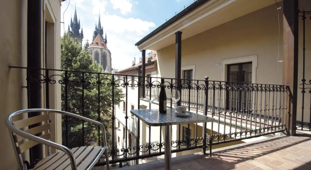 Standard dublă cameră cu balcon Hotel Metamorphis