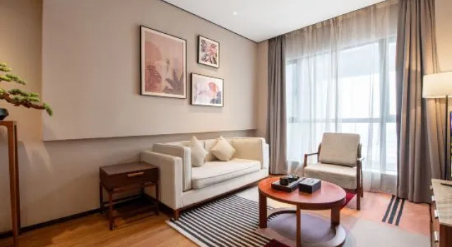 Люкс Deluxe Mercure Hotel (Foshan Shunde Beijiao Park Metro Station)