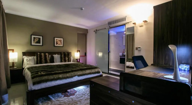 Апартаменты с видом на бассейн Red Mango Hotel and Apartments