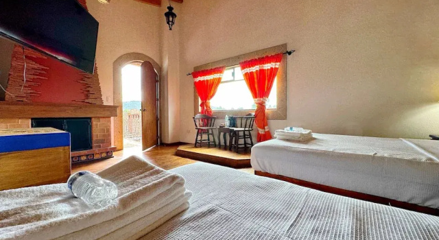 Четырёхместный номер Deluxe с видом на сад Sandunga Suites Patzcuaro