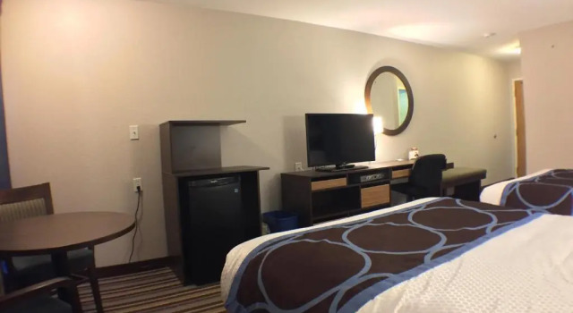 Четырёхместный номер Deluxe Super 8 by Wyndham Fort Frances