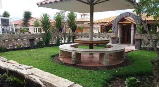 Hosteria Quinta Aidita Resort, Prenota Resort Hotel resort a Guano, Resort