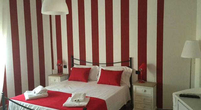 Domus Mea- Adults Only, Забронировать Гостевой дом Отели Вероны с парковкой, рядом с Филармонический театр Вероны, Парковка